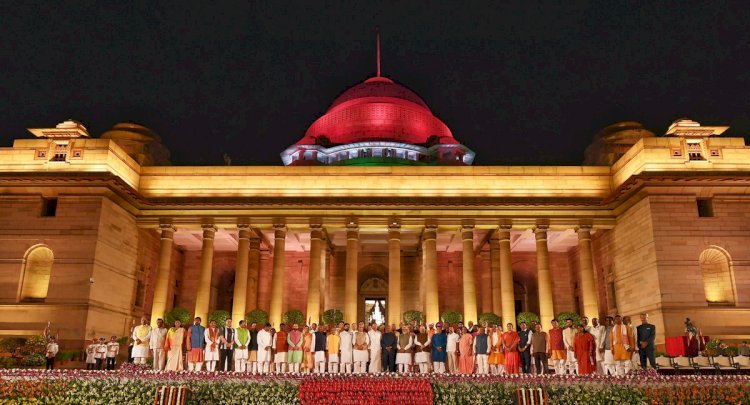 जानिये नरेंद्र मोदी के बुलावे पर भी किसने मंत्रिपरिषद के शपथ ग्रहण समारोह से बनायी दूरी