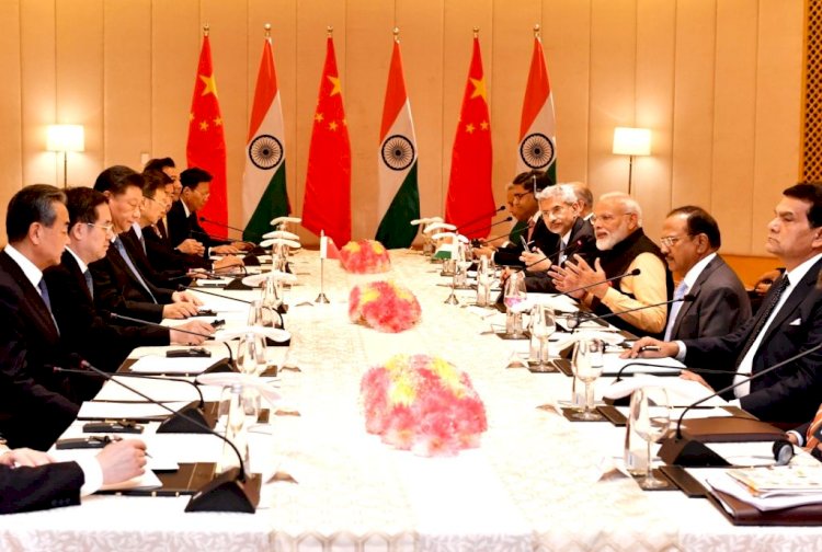 भारत दौरा समाप्त कर नेपाल रवाना हुए चीनी राष्ट्रपति शी जिनपिंग,शिखर सम्मेलन के दौरान नहीं उठा कश्मीर मुद्दा 
