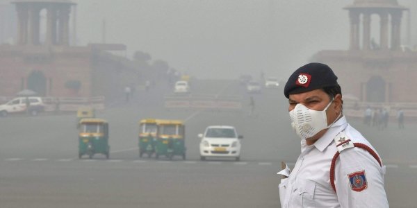 दिल्ली एनसीओर में बढ़ा प्रदूषण का स्तर, ईपीसीए ने उठाए  सख्त कदम, प्रतिबंधित डीजल जनरेटर के उपयोग पर लगी रोक