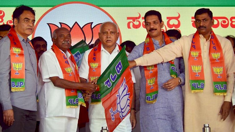 कर्नाटक : बीजेपी में शामिल हुए 15 बागी विधायक,13 विधायकों को मिला टिकट, सुप्रीम कोर्ट ने दी है चुनाव लड़ने की अनुमति