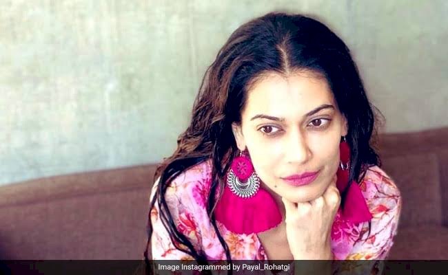 बॉलीवुड अभिनेत्री पायल रोहतगी को जेल,गांधी-नेहरू परिवार के खिलाफ सोशल मीडिया पर आपत्तिजनक सामग्री पोस्ट करने का है आरोप