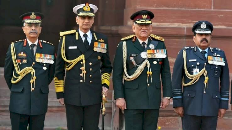 जनरल बिपिन रावत ने संभाला चीफ ऑफ डिफेंस स्टाफ का पद,तीनों सेना प्रमुखों से की मुलाकात,सरकार और सेना के बीच स्थापित करेंगे समनवय 
