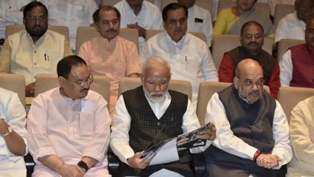 प्रधानमंत्री नरेंद्र मोदी की बीजेपी सांसदों को नसीहत,कहा-सभी को समाज में शांति, सौहार्द और एकता सुनिश्चित करने के लिए निभानी चाहिए अग्रणी भूमिका 