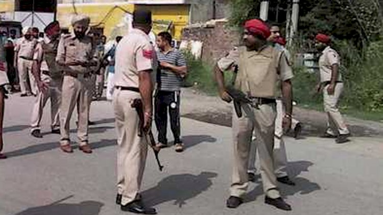 पंजाब के पटियाला में निहंगों ने मचाया उत्पात, एक ASI का काटा हाथ, दो अन्य पुलिसकर्मियों को किया घायल, सात आरोपियों को किया गया गिरफ्तार