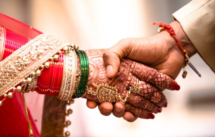पंजाब के लोगों ने लॉकडाउन में शादी के दौरान अतिथियों की संख्या पर पाबंदी का निकाला अनूठा तोड़, पहली बार दो शिफ्ट में की जाएगी गेस्ट की खातीरदारी