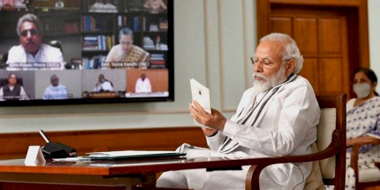 प्रधानमंत्री नरेंद्र मोदी की सर्वदलीय बैठक के दौरान 13 दलों ने सरकार का किया समर्थन, कांग्रेस अध्यक्ष सोनिया गांधी ने खड़े किए सवाल, जानिए, अन्य दलों के नेताओं ने क्या रखी राय? 