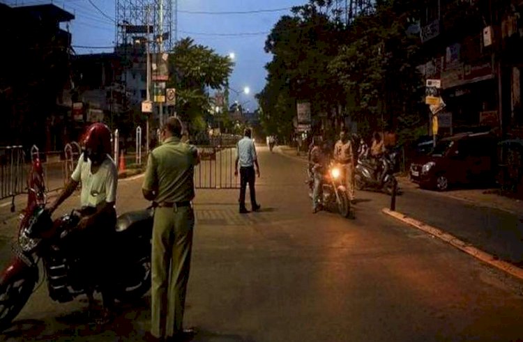 यूपी में कोरोना का कहर : लखनऊ, वाराणसी और कानपुर के बाद अब इस शहर में लगा नाइट कर्फ्यू