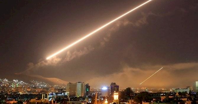 यूक्रेन और रूस में तनाव के बीच इजरायल ने सीरिया पर कर दिया मिसाइल अटैक