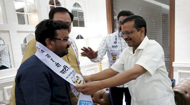 गुजरात कांग्रेस उपाध्यक्ष AAP में शामिल, अब पाटीदार नेता का होगा 'हार्दिक' स्वागत!