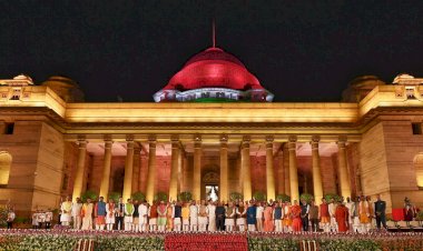 जानिये नरेंद्र मोदी के बुलावे पर भी किसने मंत्रिपरिषद के शपथ ग्रहण समारोह से बनायी दूरी