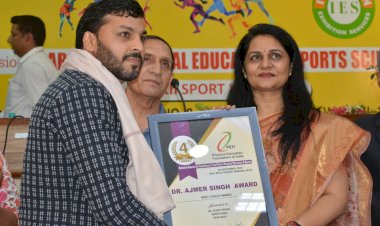 PEFI ने खेल जगत के दिग्गजों, शारीरिक शिक्षकों और संस्थाओं को किया सम्मानित,मुख्य अतिथि सांसद सुनिता दुग्गल ने कहा-शारीरिक शिक्षा को आगे बढ़ाना है, देश को खेल महाशक्ति बनाना है...।