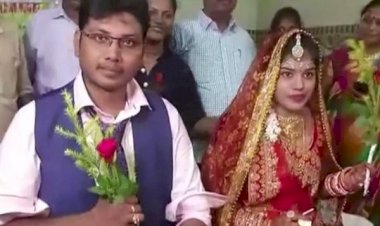 न पंडित-ना पूजा, न मंडप-न मंत्रोचारण,ओडिशा में एक जोड़ा संविधान की शपथ लेकर शादी के पवित्र बंधन में बंधा