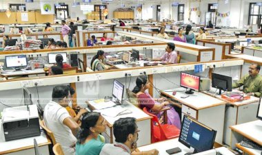 खुशखबरी : नरेंद्र मोदी सरकार का बड़ा फैसला, 58 नहीं 60 साल ही होगी सरकारी कर्मचारियों की रिटायरमेंट उम्र,ए और बी ग्रुप के कर्मचारी को होगा लाभ 