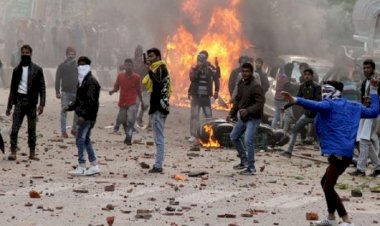 सरकार थोड़ी हिम्मत और करे