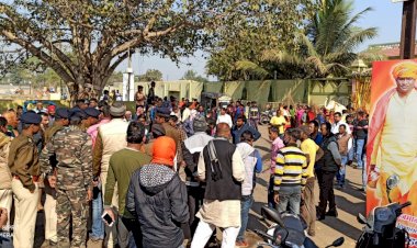 दबंग बीजेपी विधायक ढुल्लू महतो के घर पुलिस का छापा, चार आरोपी गिरफ्तार,टाइगर हुआ फरार,यौन उत्पीड़न और जमीन कब्जा मामले में कसा शिकंजा