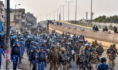 दिल्ली हिंसा : मृतकों की संख्या हुई 48,सामान्य होते हालात के बीच पुलिस ने किया फ्लैग मार्च, लोगों से की शांति की अपील