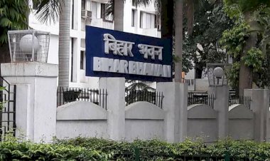 Corona Effect: अप्रवासी बिहारियों को दिल्ली स्थित बिहार भवन में मिल रही है हर संभव मदद,बनाया गया है नियंत्रण कक्ष,बिहार सरकार ने जारी किए हैं तीन हेल्पलाइन नंबर्स