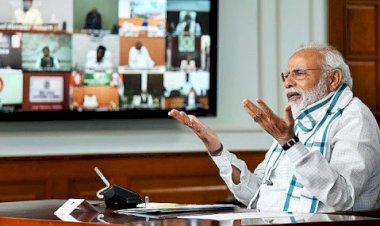 Corona Update : जानिए,प्रधानमंत्री नरेंद्र मोदी ने देशवासियों को क्या दिया कोरोना से जीत का मंत्र? मुख्यमंत्रियों से क्या किया आग्रह?