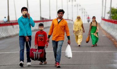 Corona Effect : लॉकडाउन और कोरोना महामारी मजदूरों पर पड़ी भारी,लाखों कामगार हुए बेरोजगार, अब तक 45 मजदूरों की हो चुकी है मौत