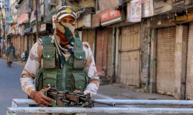 जम्मू-कश्मीर में जारी है पाकिस्तान पोषित आतंकियों की हरकत,पाखरपोरा में CRPF की टीम पर किया ग्रेनेड हमला,एक जवान और चार नागरिक घायल