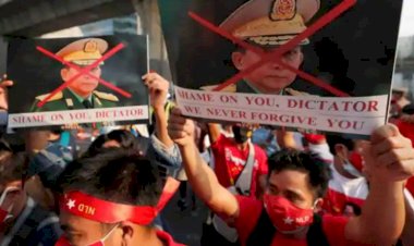 म्यांमार में तख्ता—पलट