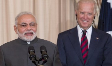 भारत भेजेगा टीके, वैक्सीन बनाने के लिए जरूरी कच्चे माल की सप्लाई से भी हटाई रोक