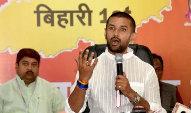 चिराग पासवान ने लोकसभा स्पीकर को लिखी चिट्ठी, कहा- पशुपति कुमार को नेता मानना हमारी पार्टी के संविधान के खिलाफ