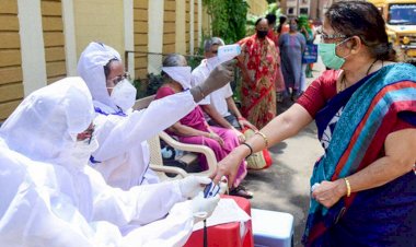 50 हजार से कम हुए रोजाना मामले खात्मे की कगार पर कोरोना की तीसरी लहर|