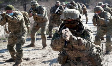 यूक्रेन में पढ़ाई कर रहे 20 हजार भारतीय छात्रों की सुरक्षा को खतरा, राष्ट्रपति सचिवालय में याचिका दायर